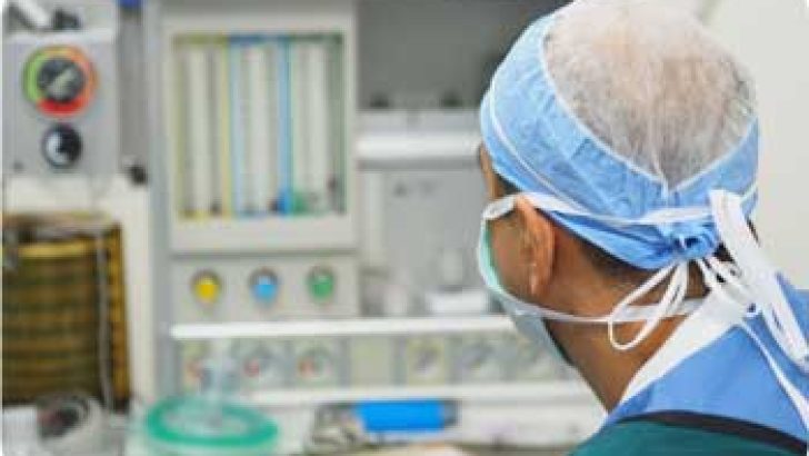 anesthesiologist