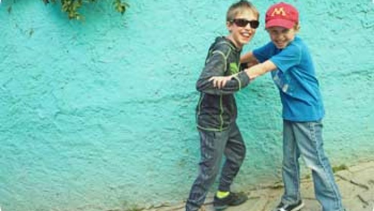 boys fighting